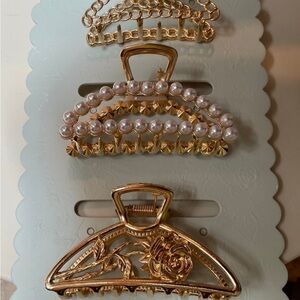 Gold and Cream Ornate Hair Clips Set